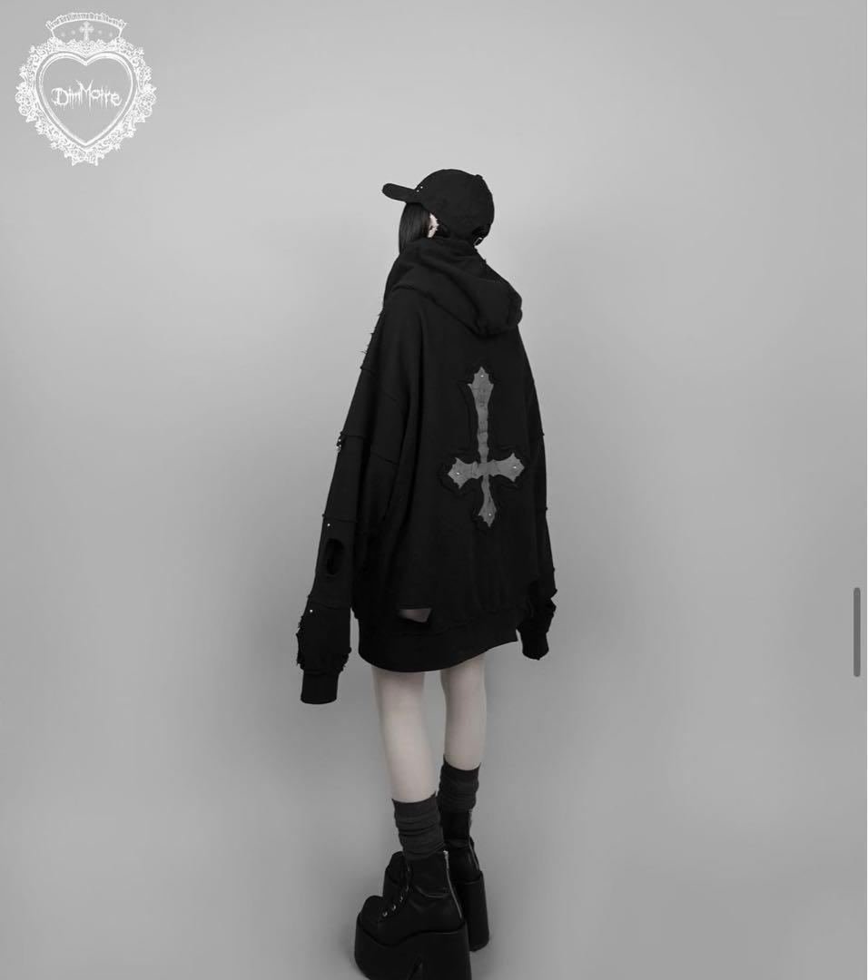 新品未使用タグ付】DimMoire ディムモアール 魔導士パーカー 黒 - メルカリ