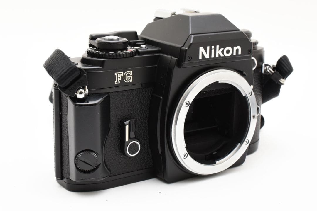 新品級 NIKON FG ブラック フィルムカメラ　モルト新品交換済 B528