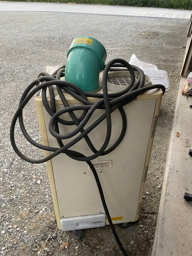 スポットクーラー　2台　ナカトミとデンソー200V 3相式 発送はできません。