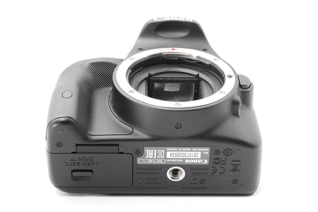 極美品で少シャッター数！ Canon EOS kiss x7 一眼レフカメラ