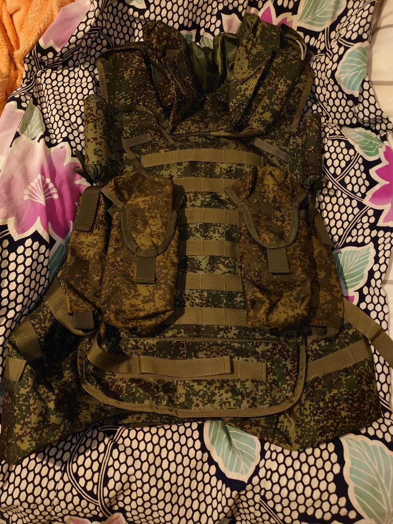 ロシア軍 6B45 防弾ベスト (フローラ デジタル迷彩)