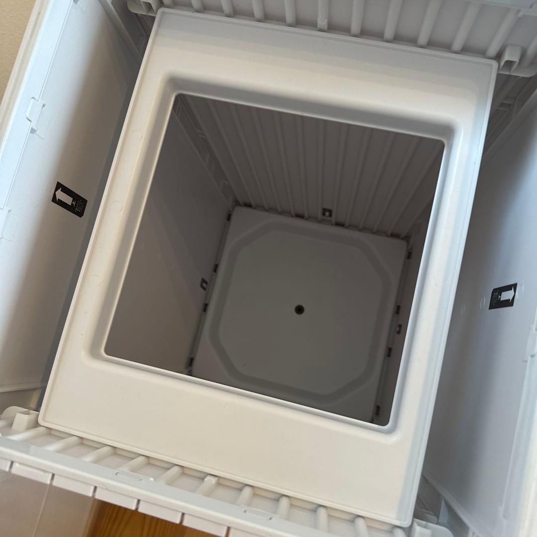 ZitA SQUARE ホワイト zita-sq11