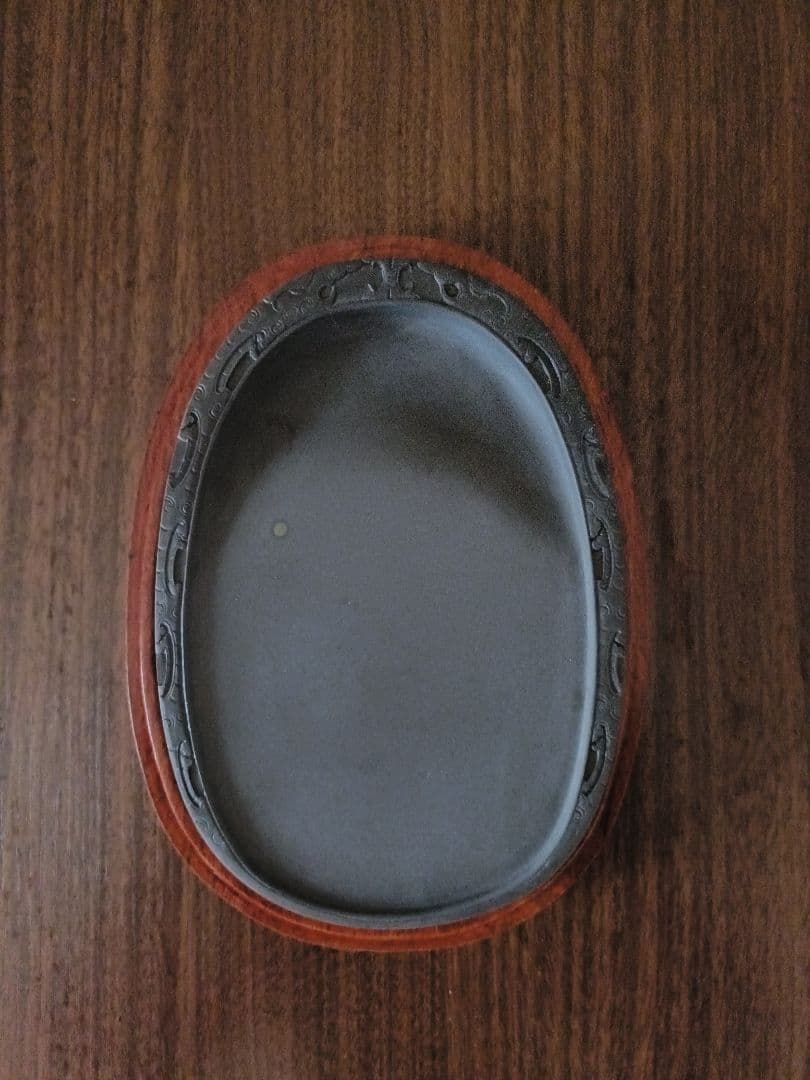 端渓硯 彫刻 石眼あり 本体サイズ約18x 12.8x1.8cm - メルカリ