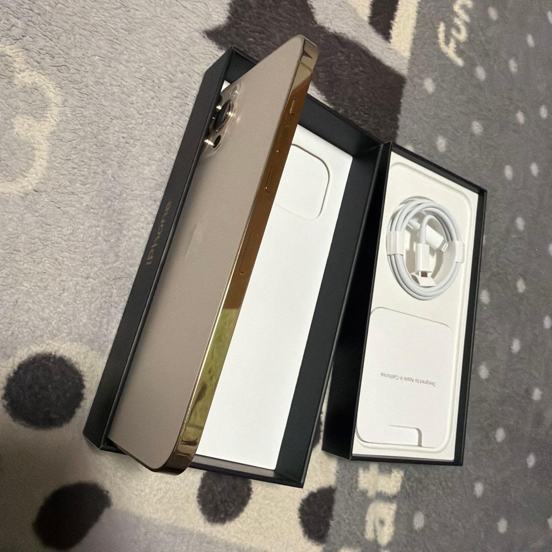 中古美品　iPhone 12 pro max 256 GB cold