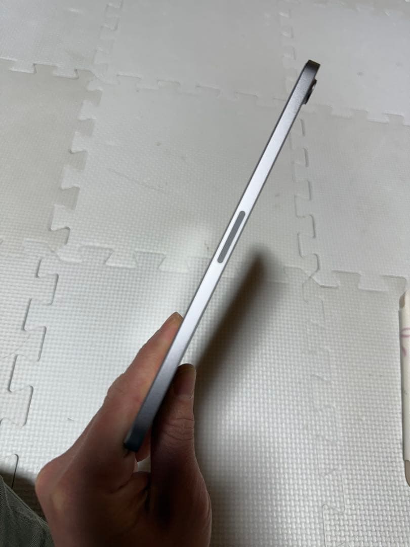 iPad mini A17 Pro バッテリー最大容量100%