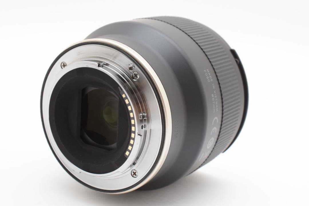 ■ ほぼ新品 ■TAMRON 20mm F2.8 Di III OSD M1：2