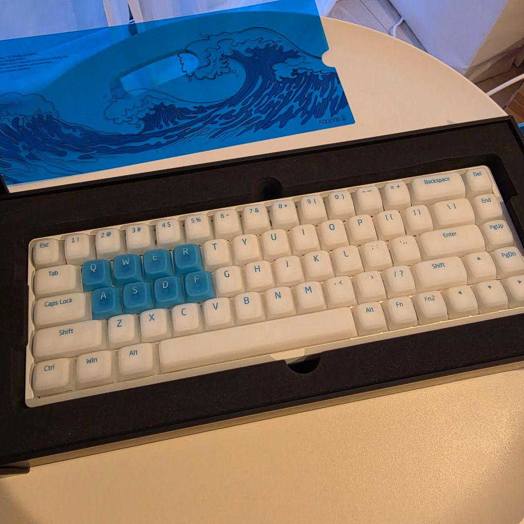 Lamzu Atlantis PRO KEYBOARD ホワイト