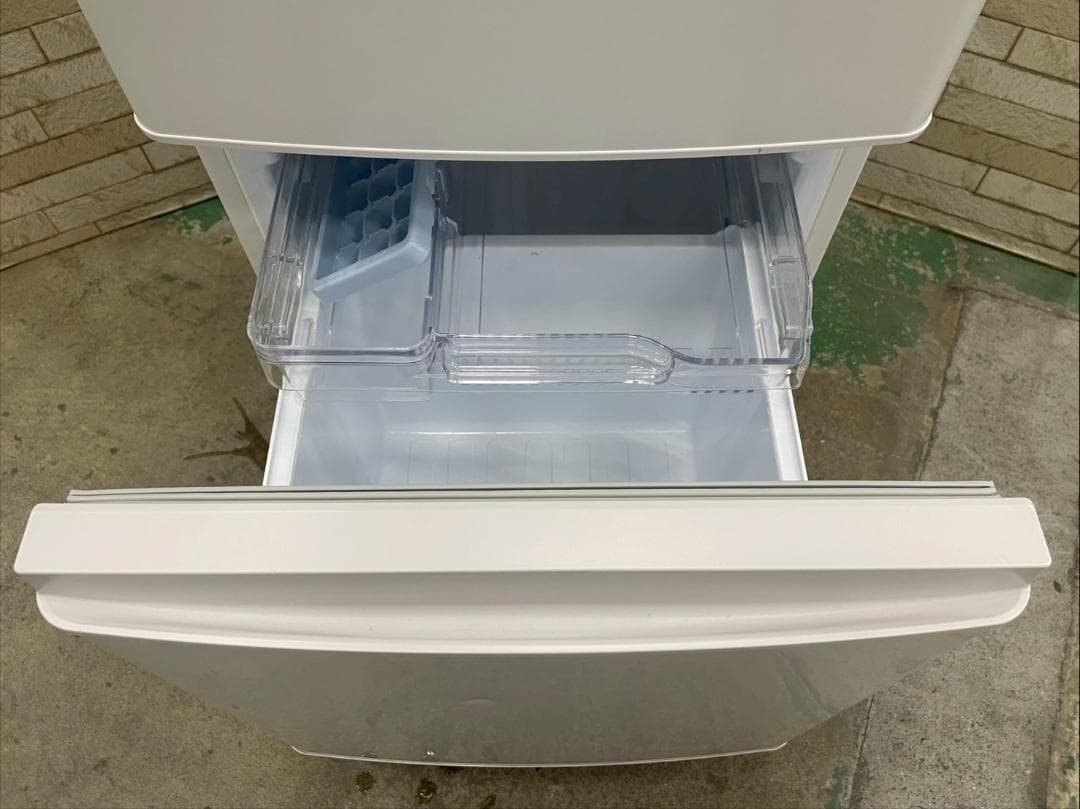 大阪送料無料★3か月保障付★冷蔵庫★2020年★MR-P15F-W★IR-449