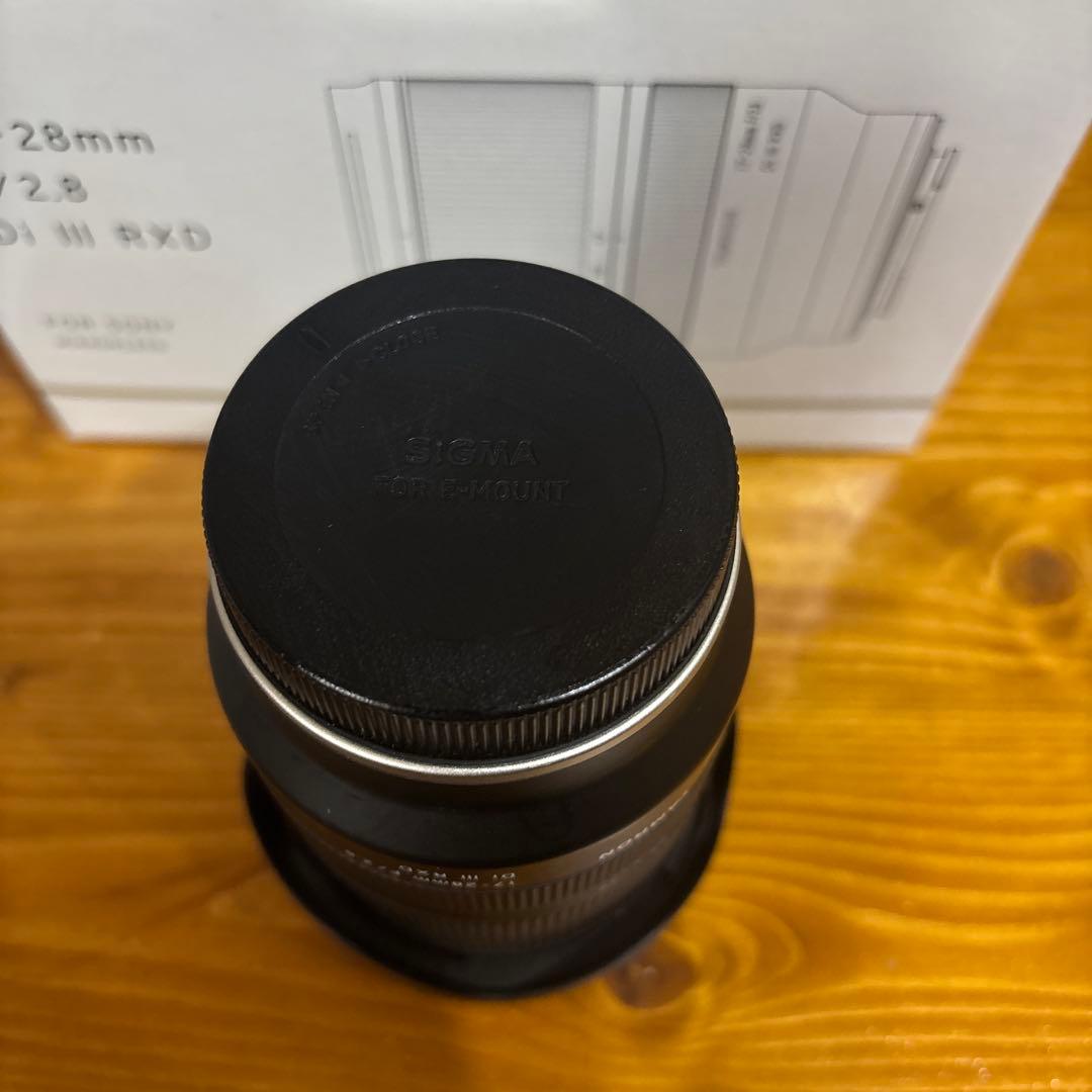 TAMRON 17-28mm F/2.8 Di III RXD レンズガード付き