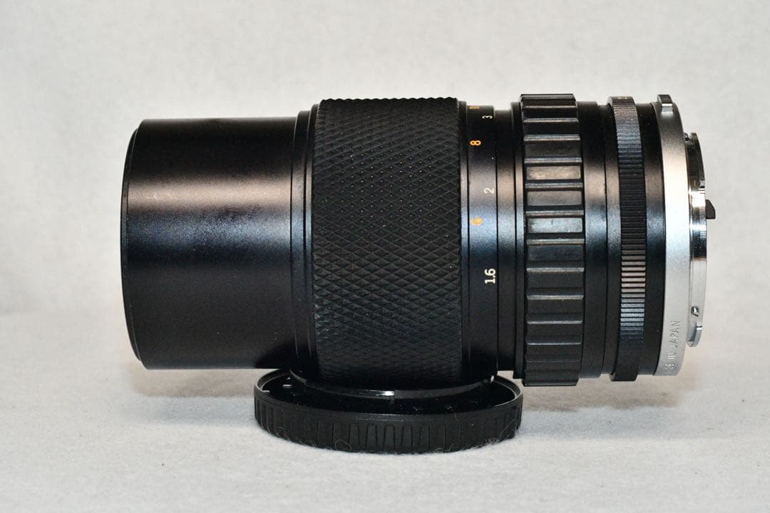 《動作品》OLYMPUS OM-1+中望遠ズームレンズ付きa404