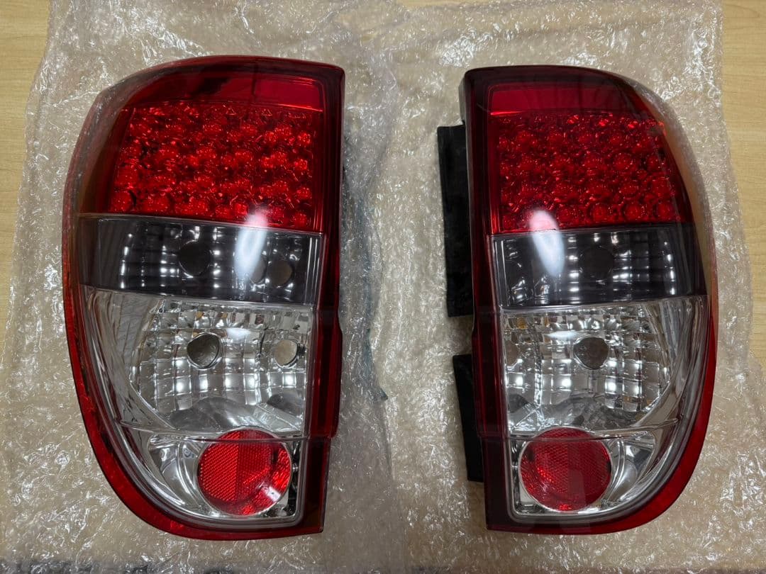 テールランプ アスリート 4個セット レッド/クリア912やっさん様専用