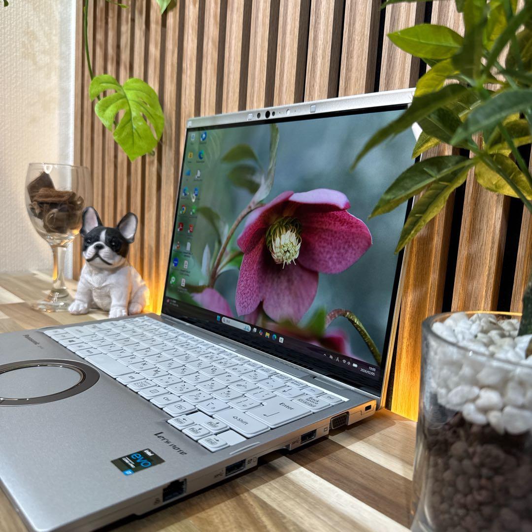 準美品 タッチパネル式‼️Let's note FV1☘最高峰i7☘ノートパソコン