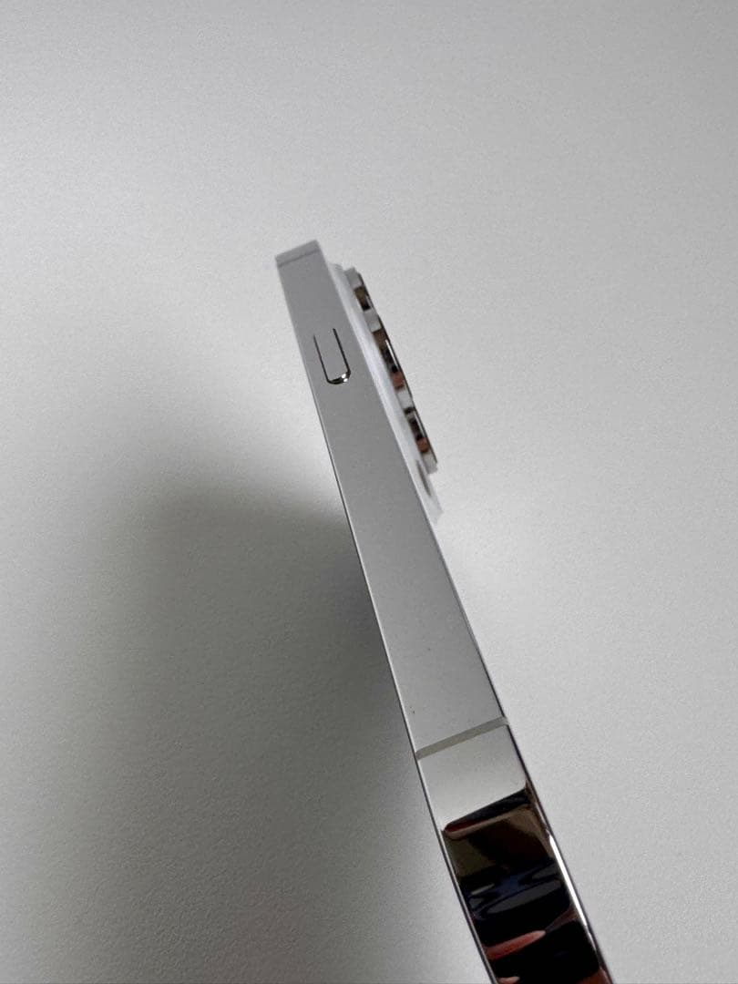 【超美品】Apple iPhone 14 Pro 1TB シルバー 本体