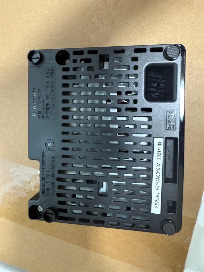 Panasonic VIERA 19インチ UN-19J10-K 本体