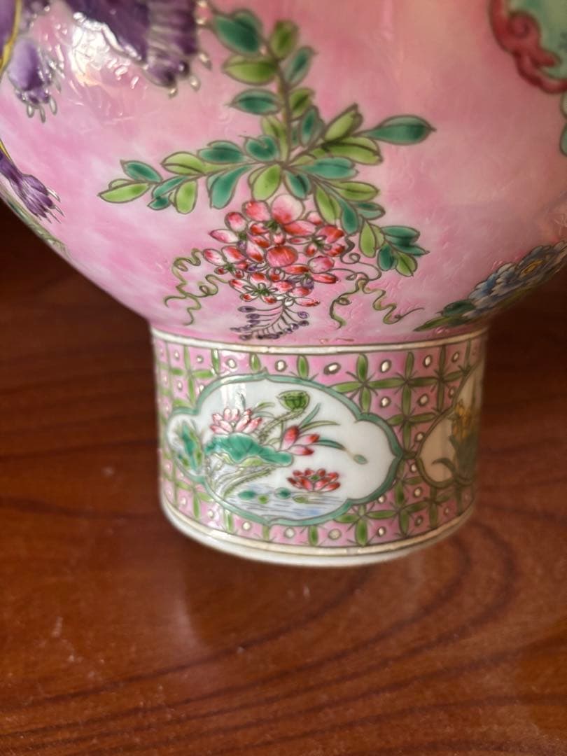 中国古美術 清の時代 粉彩軋道獅子文花瓶 乾隆年製 高さ42cm - メルカリ