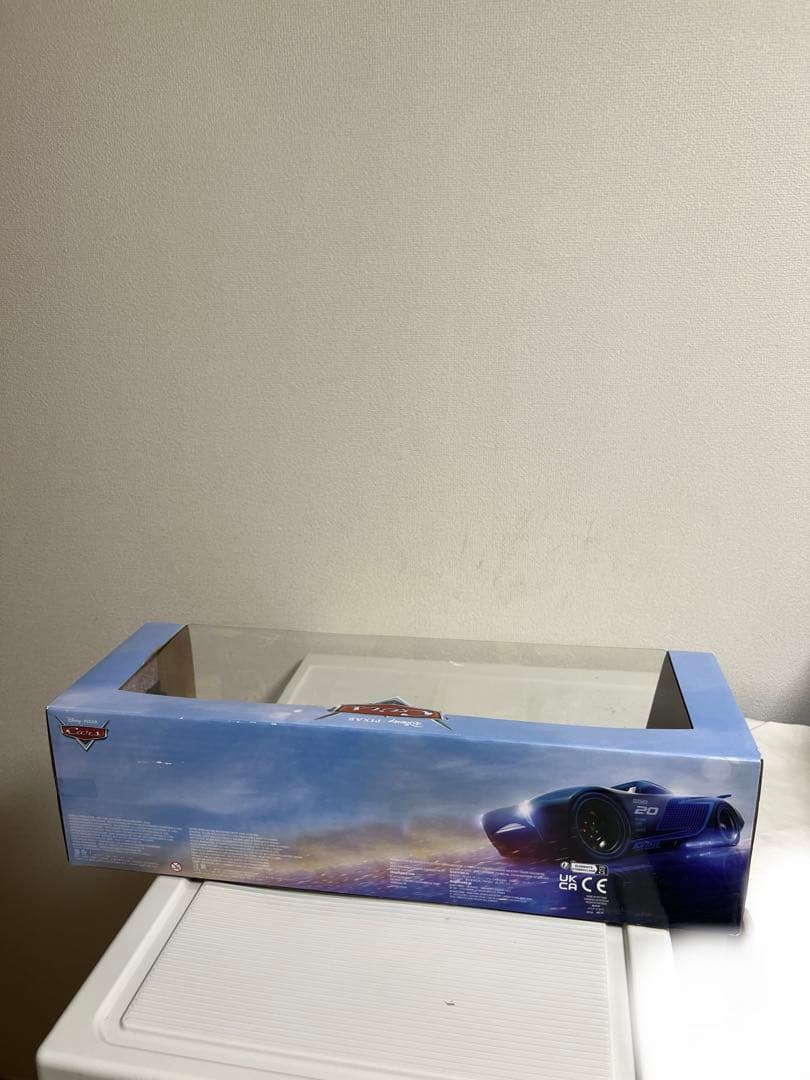 カーズ メガフィギュア20台、ディズニーストア - メルカリ