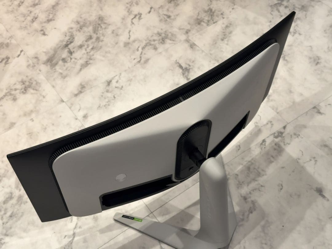 Dell AW3423DW 有機ELモニター 保証期限内　画面キズあり箱なし