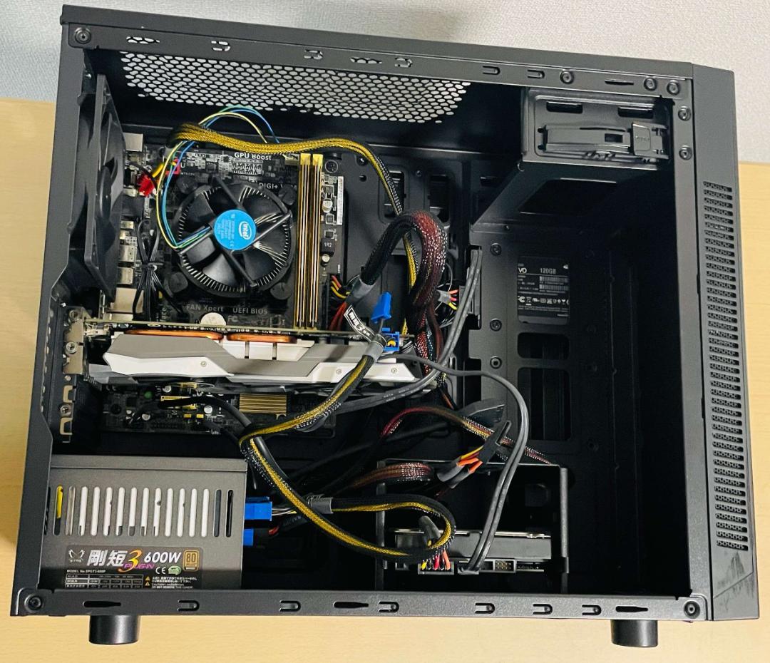 デスクトップパソコン+液晶モニタ