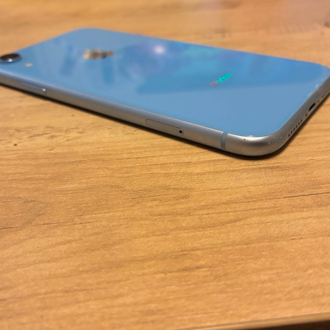 iPhone XR ブルー
