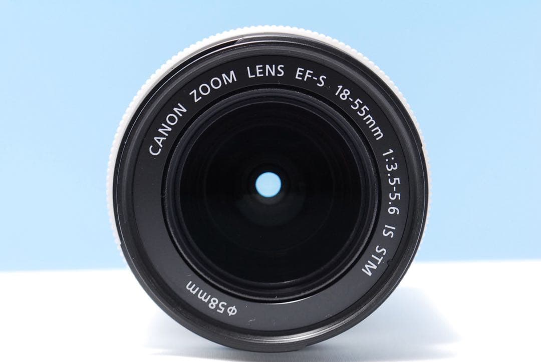 【ショット数少ない】Canon Kiss x7 ホワイト 手ぶれ補正 初心者