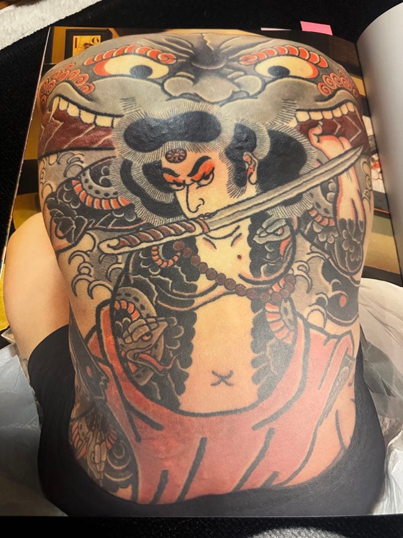 THE VISIONARY SOUL OF EDO HORIHIRO 彫ひろ - メルカリ