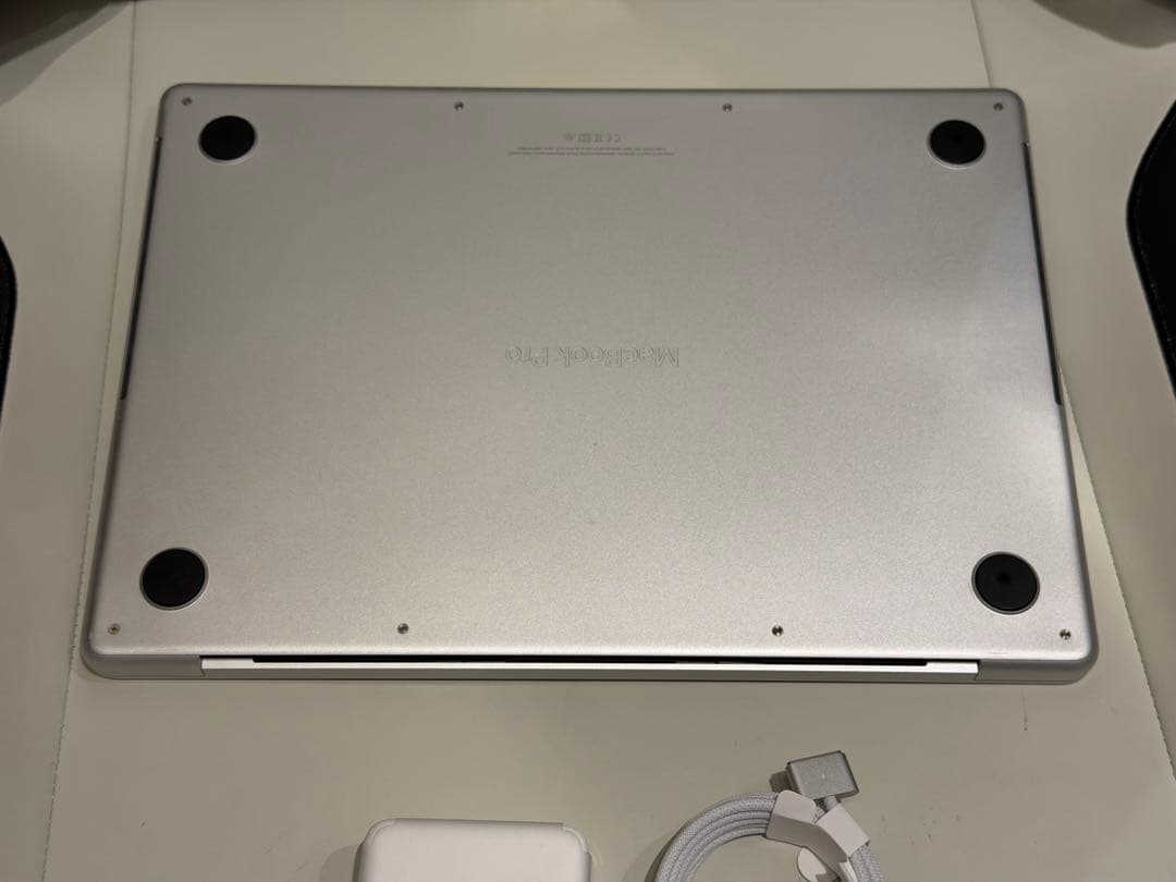 Apple MacBook Pro 14“ M1 Max 64GB JIS