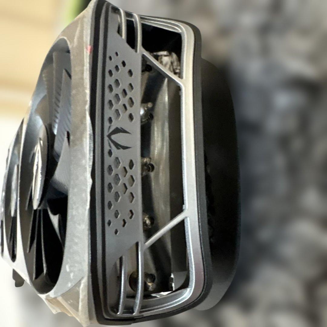 GeForce RTX4070Ti Spider-Man 12GBモデル