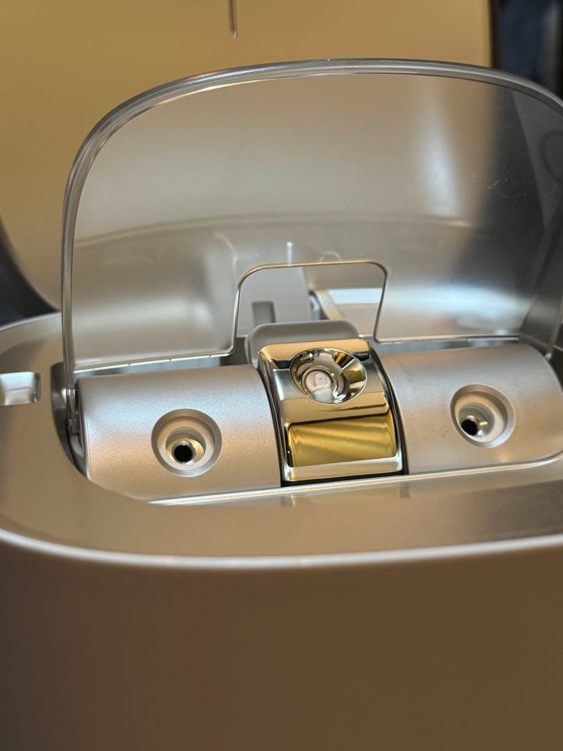 パナソニック　nanocareスチーマー アロマタブレット付　EH-SA0B