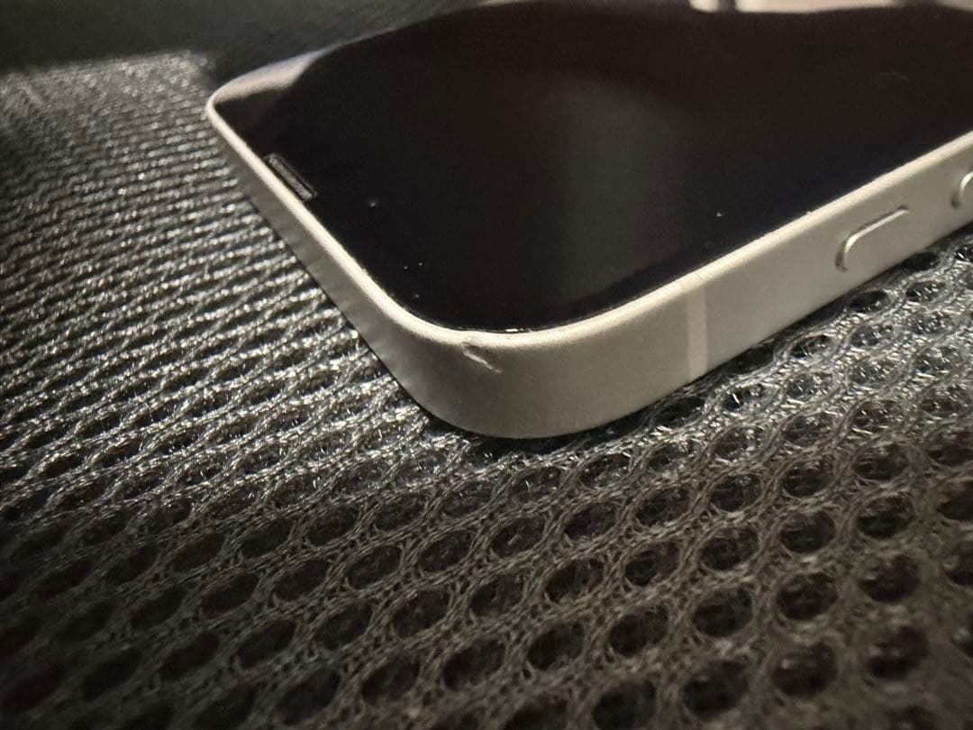 【訳アリ激安】iPhone16e ホワイト 128GB 本体のみ