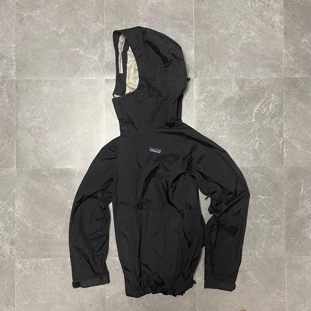 大人気‼️】Patagonia ブラック マウンテンパーカー S - メルカリ