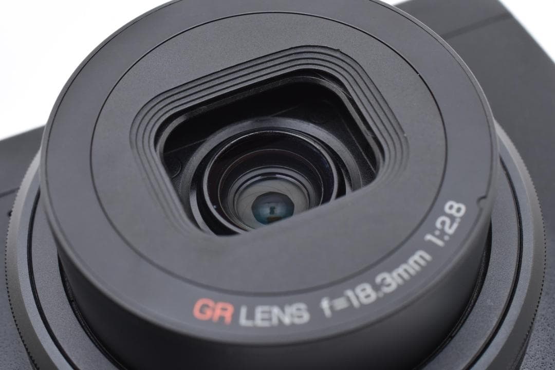 【ほぼ新品】リコー RICOH GR