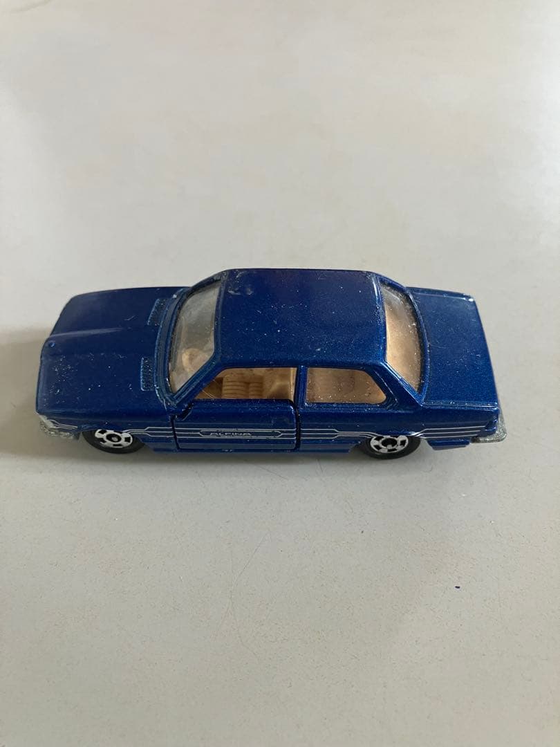 トミカ BMW 320i ミニカー - メルカリ