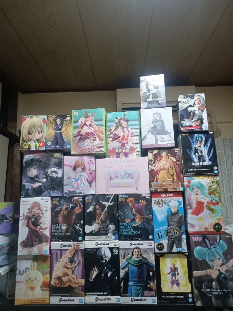 24体 キャラクター フィギュア コレクション 未開封 - メルカリ