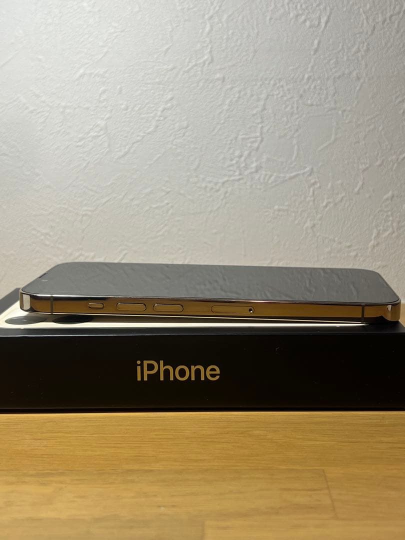 iPhone13pro 256GB SIMロックなし　箱付き　美品