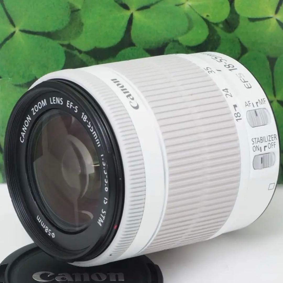 【美品】スマホへ転送も可能❤️希少な白 キャノンKissX7❤️標準レンズセット