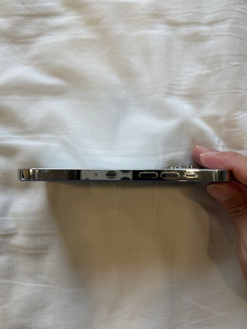 【極美品】iPhone14Pro 128GB SIMフリー　ホワイト