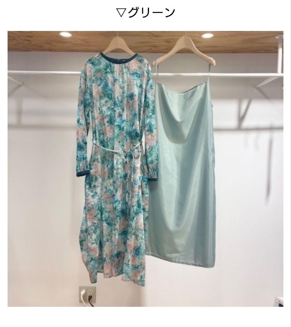 【新品未使用】l'atelier du savon 思い出プリントワンピース l'atelier du savon（アトリエドサボン）の「思い出pr ワンピース