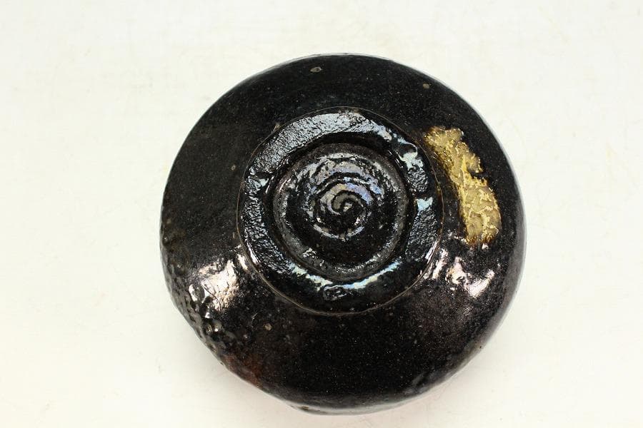 茶道具 四代 清水六兵衛 六居作 黒楽 富士茶碗 共箱(K-XA950) - メルカリ