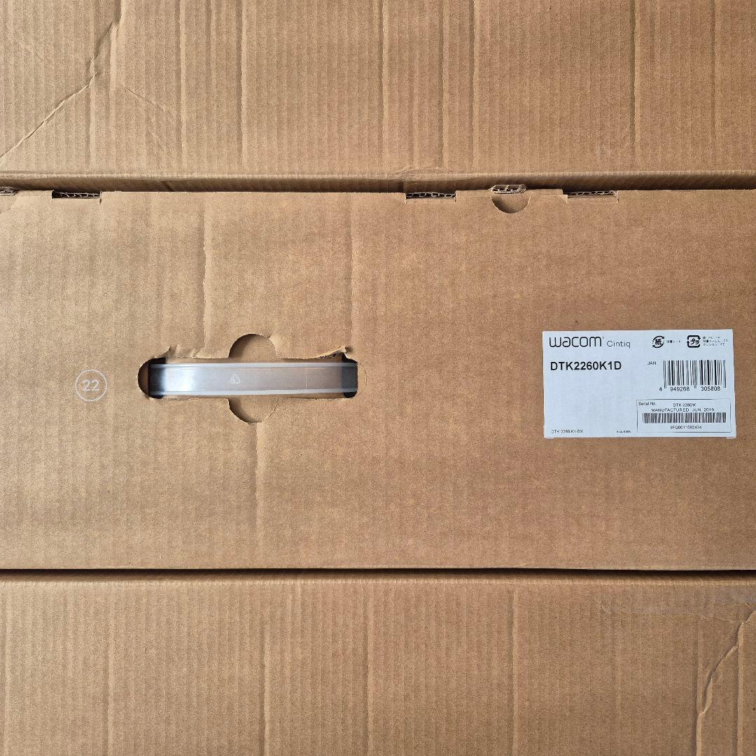 ワコム 液タブ Wacom Cintiq 22 DTK-2260
