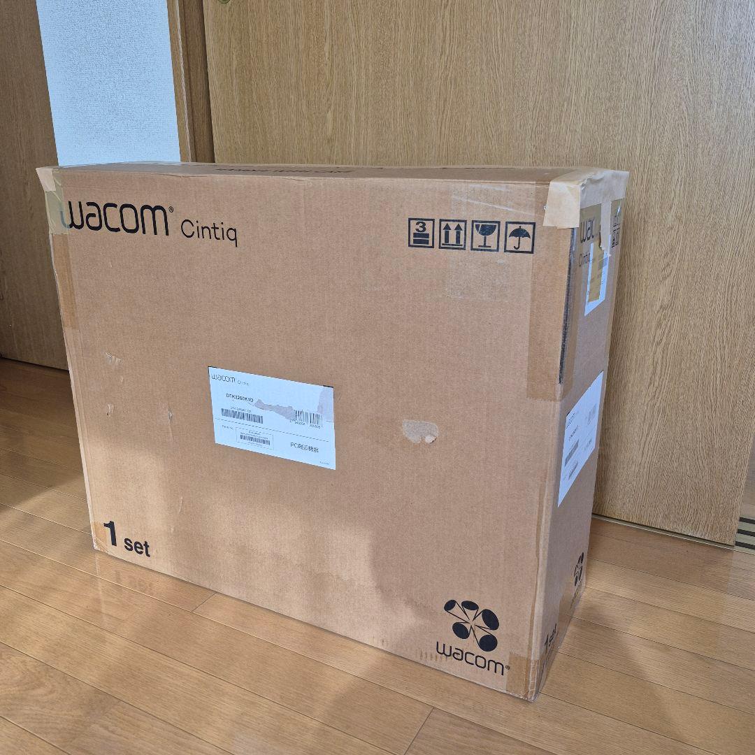 ワコム 液タブ Wacom Cintiq 22 DTK-2260