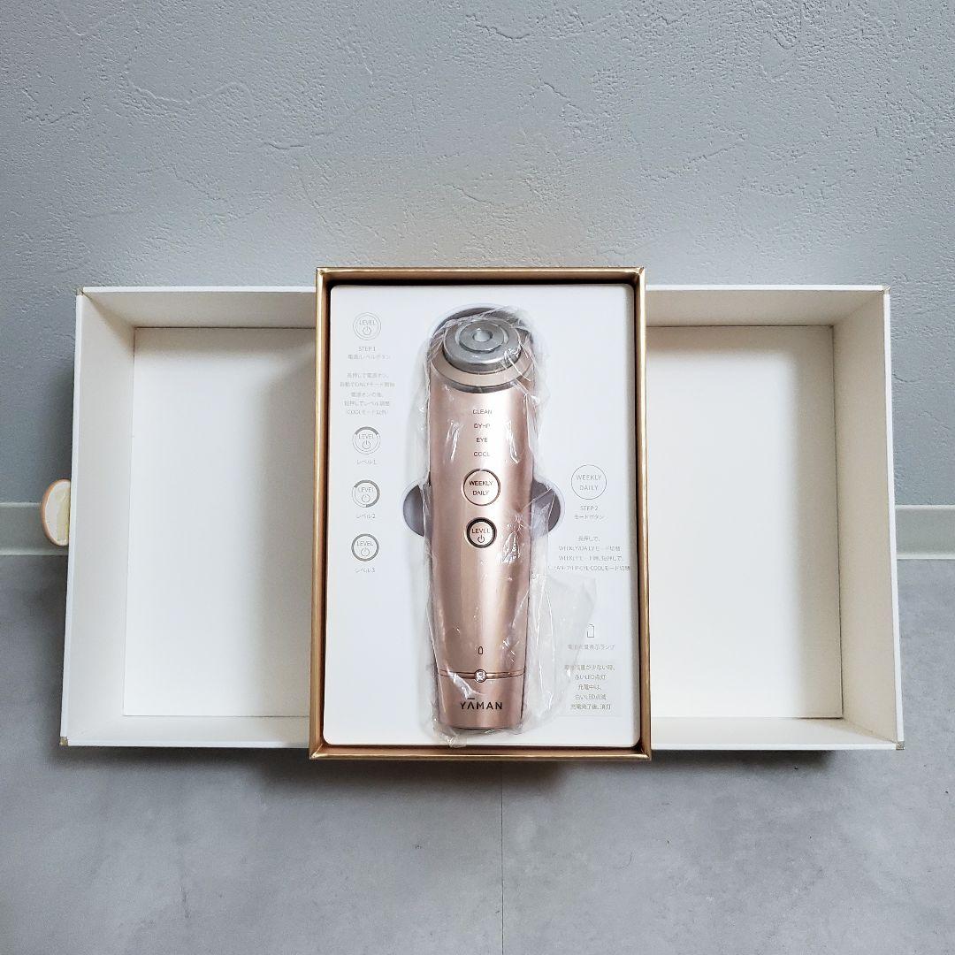 未使用に近い YAMAN 美顔器 フォトプラスシャイニー M18 ローズゴールド