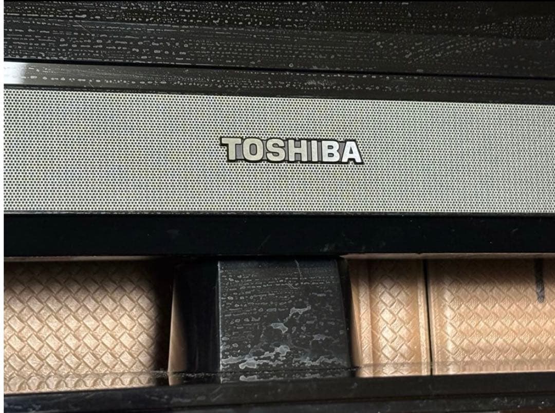 東芝　TOSHIBA テレビ　32V型 REGZA 32S5 2013年製