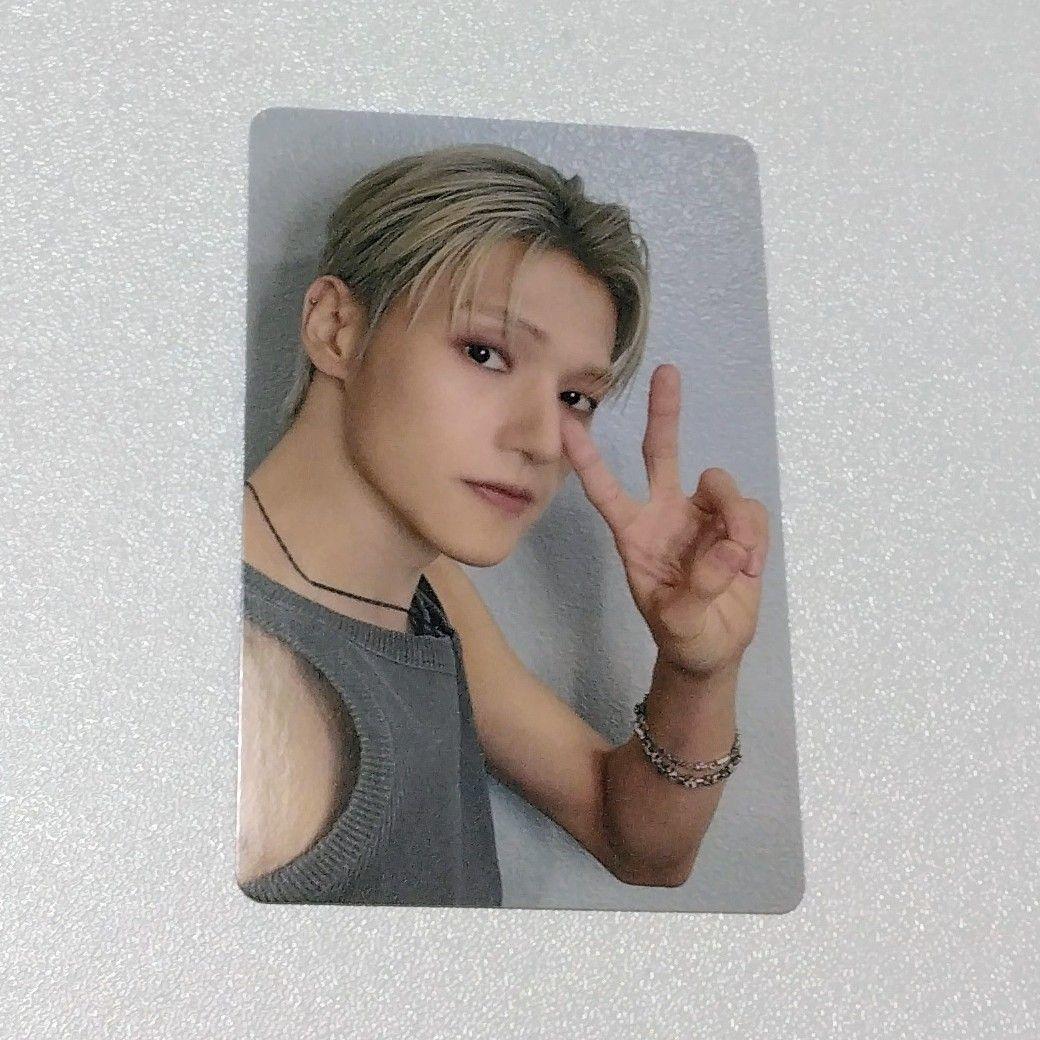 ATEEZ TOWARDS THE LIGHT 4DX記念トレカ ウヨン - メルカリ