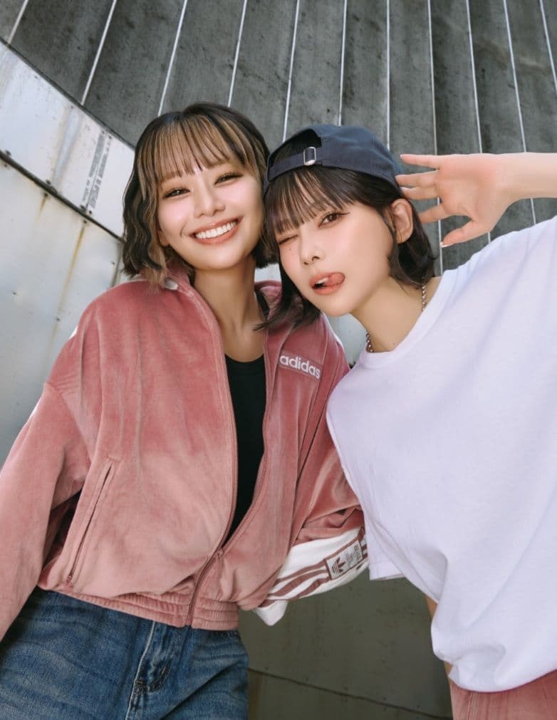 adidas❤重盛さと美 XLサイズ アディブレイクベロアピンク上ジャケット