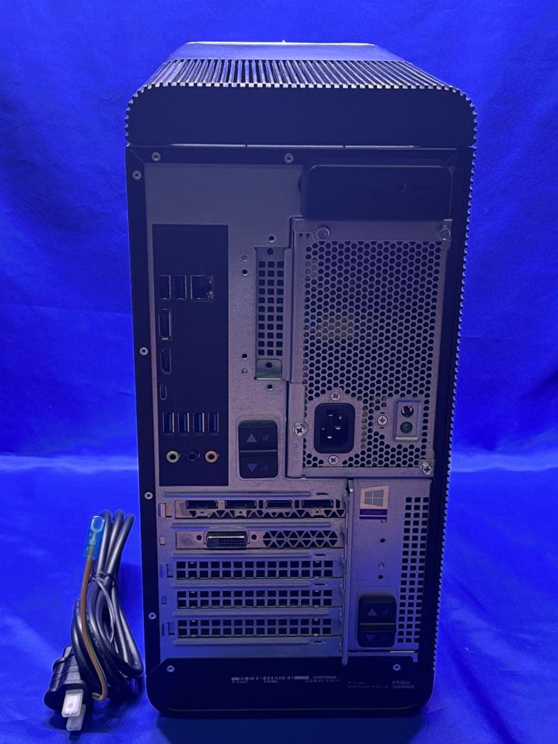 ⭐️M113A⭐️ i7-8700 Dell XPS 8930