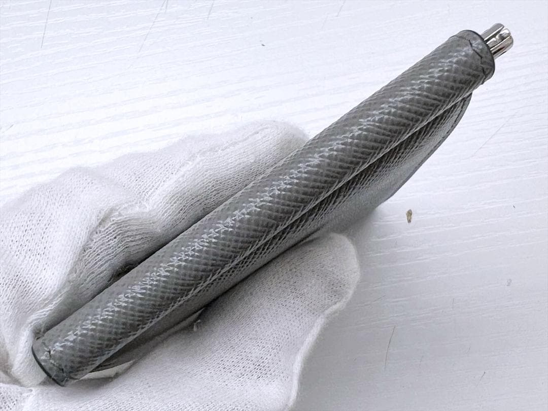 未使用保管 PRADA プラダ ロゴ サフィアーノ マネークリップ 2MN077