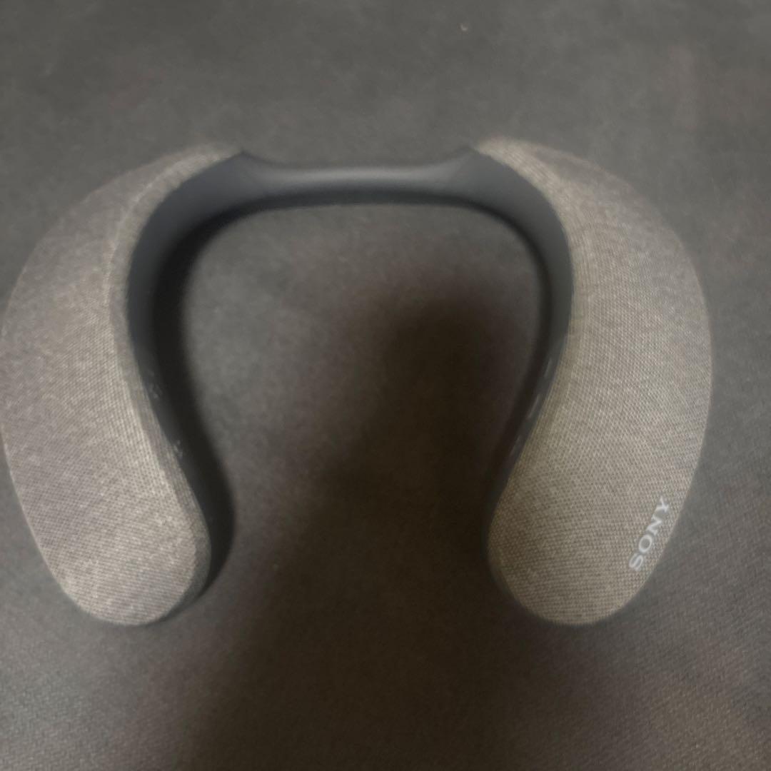 SONY ネックスピーカー SRS-NS7R Amazon.co.jp: ソニー(SONY) ワイヤレスネックバンドスピーカー SRS