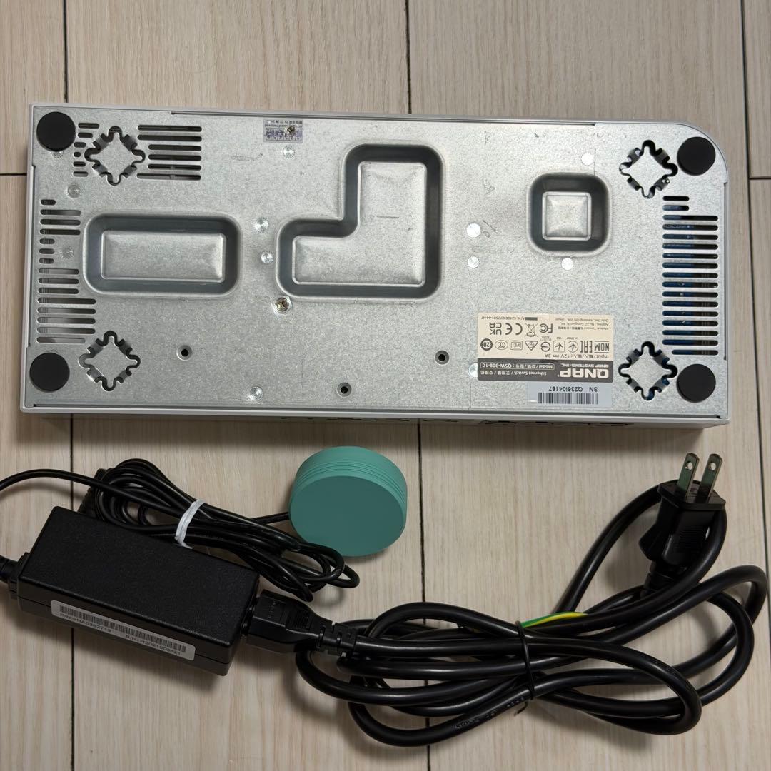 QNAP QSW-3081C 10Gスイッチングハブ