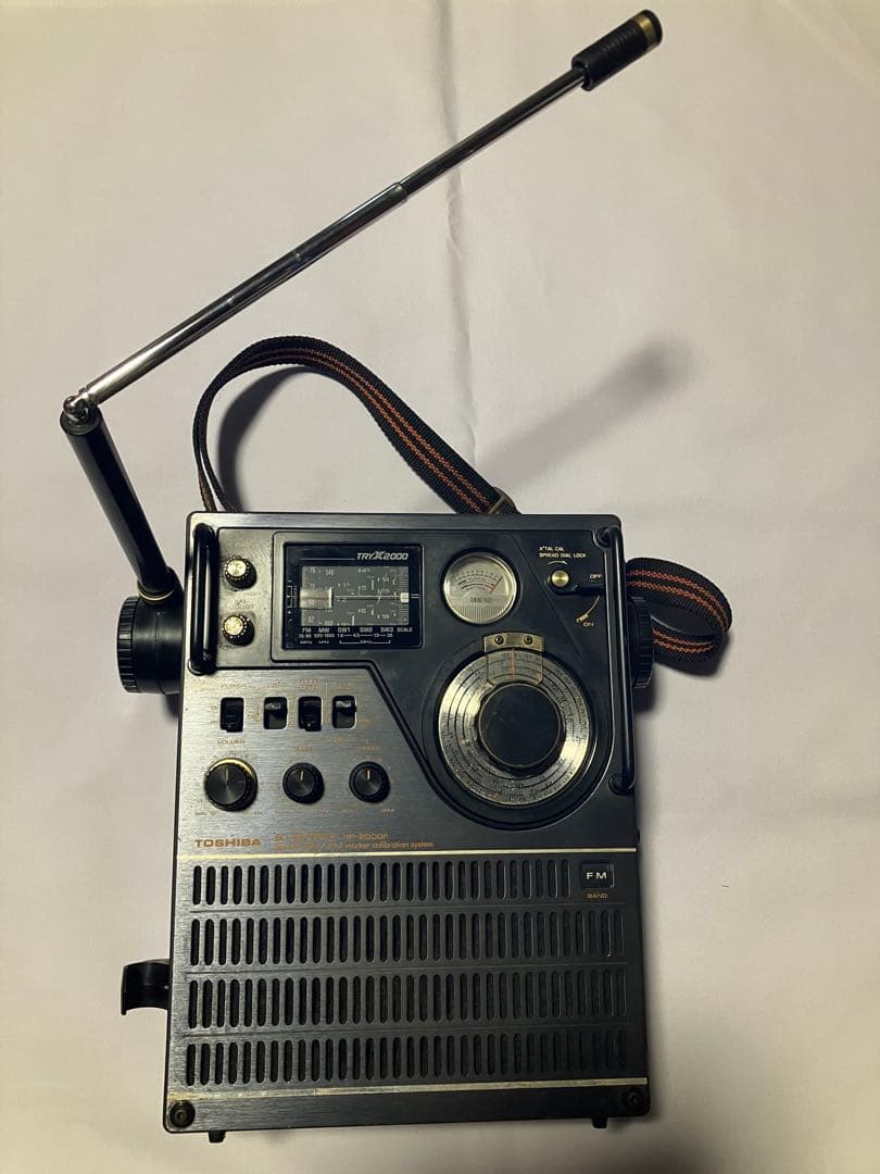 東芝ICラジオ　RP–2000F