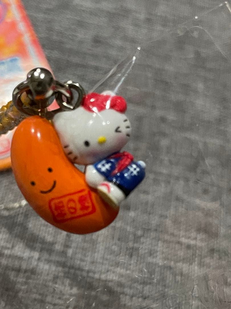 ハローキティ激レア！ ご当地限定ストラップ 2000〜06 12個セットおまけ付